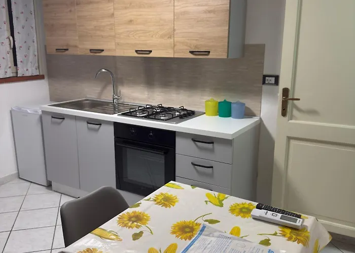 Gira, Vota E Furria Giardini Naxos