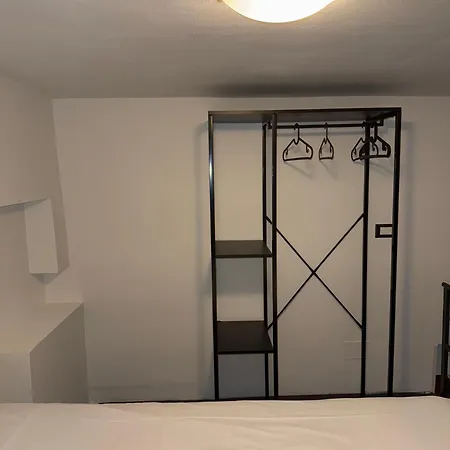 Gira, Vota E Furria Frühstückspension Giardini-Naxos