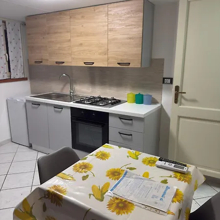 Gira, Vota E Furria Giardini-Naxos