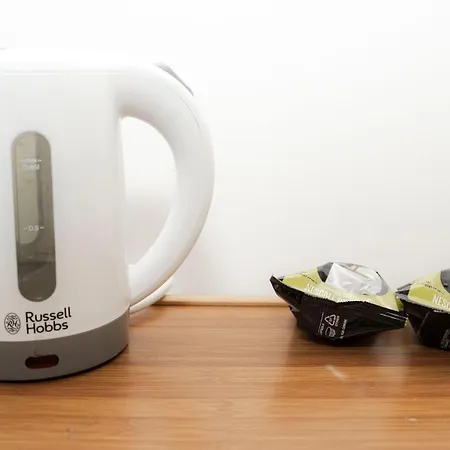 Bed & Breakfast Gira, Vota E Furria