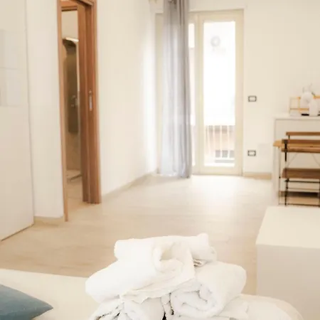 Gira, Vota E Furria 3*