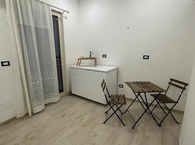 Bed & Breakfast Gira, Vota E Furria Giardini Naxos