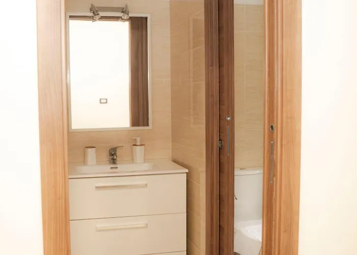 Bed & Breakfast Gira, Vota E Furria 3*